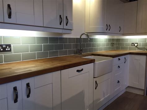 Tiles For Oak Kitchen