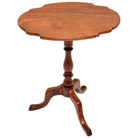 Tilt Top.table