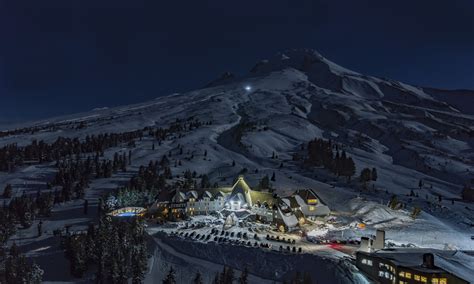 timberline lodge night skiing
