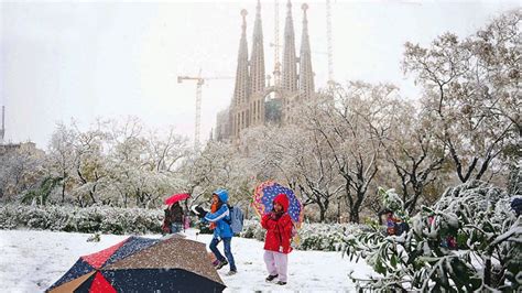 time in spain barcelona in winter