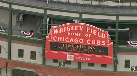 time of cubs game today on tv in chicago