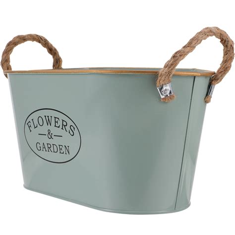 Tin Bucket Oval