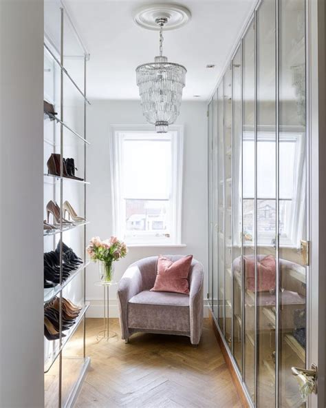 The Best Small Dressing Room Ideas for Your Space