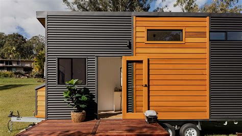 Tiny House On Wheels Vs Foundation