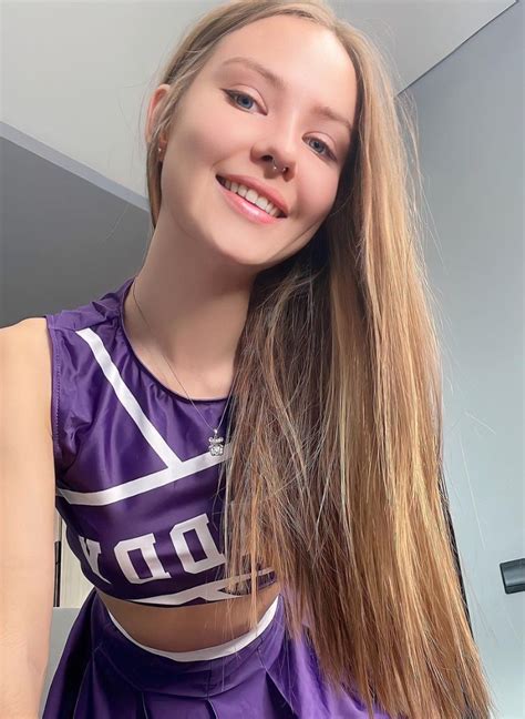 tiny_angel fansly leak