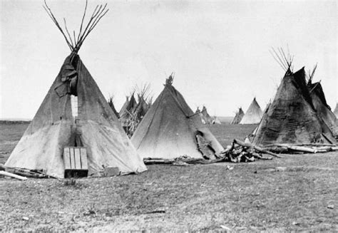 Tipis significance in Lakota culture