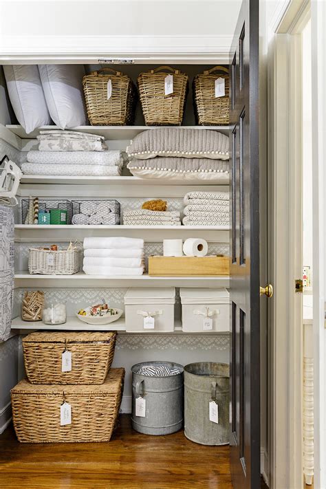 tips for organizing linen closet