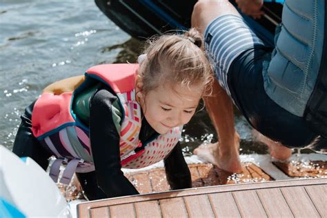 tips for smooth boating