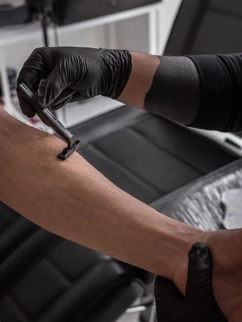 <h4>Tips for Preparing for a Tattoo Session</h4>