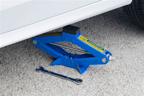 Tire Mounting Jack