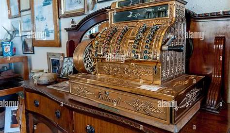 Ancien tiroir caisse en bois à intercalaires Le palais