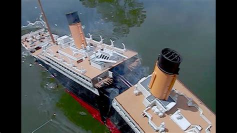 titanic toy ship that breaks in half