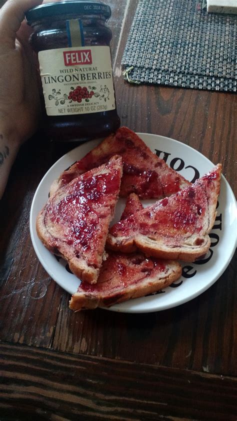 Toasted Bread With Jam Calories
