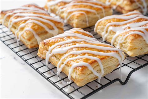 Strawberry and Cream Cheese Toaster Strudels