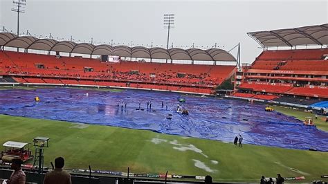 today weather hyderabad uppal stadium