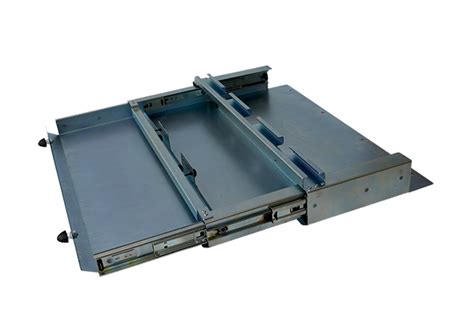 Toe Guard In Elevator