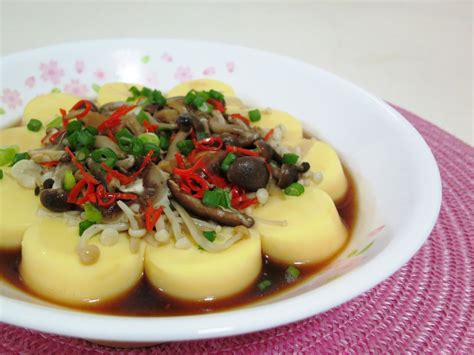 Vegetarian Asian Tofu Fried Rice Bowls Carolina® Rice