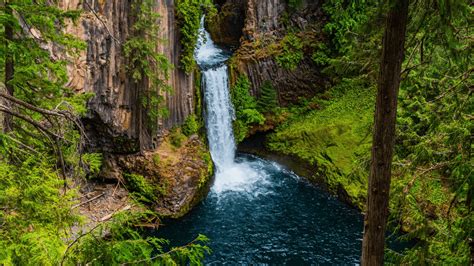 toketee falls to crater lake