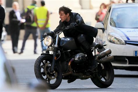 tom cruise bike in mission impossible 2