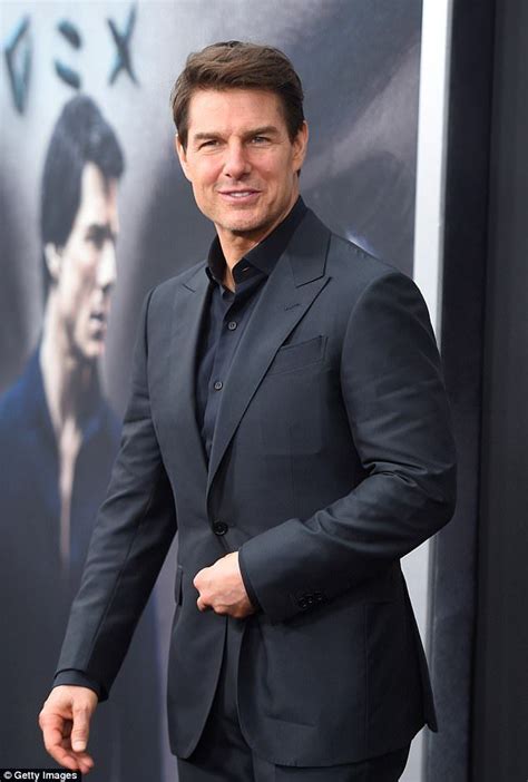 tom cruise black suit