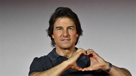 tom cruise supports agent