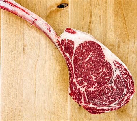 Tomahawk steak marbling