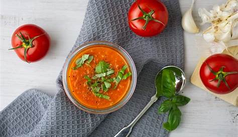 Einfache Tomatensauce aus dem Ofen (5 Zutaten!) - Kochkarussell