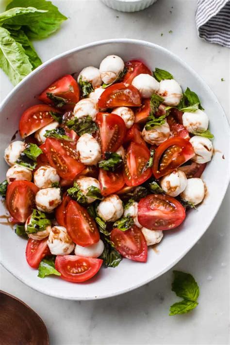 Tomato Mozzarella Dressing