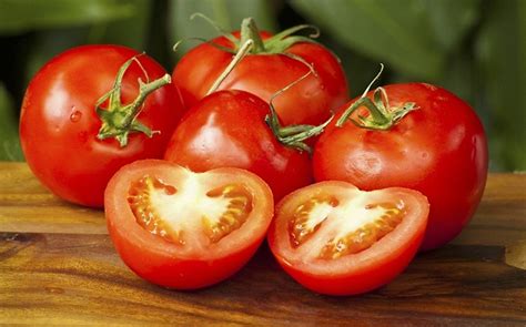 Tomatoes for Hair Growth