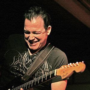 tommy castro net worth
