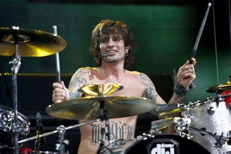 tommy lee favorite drummer