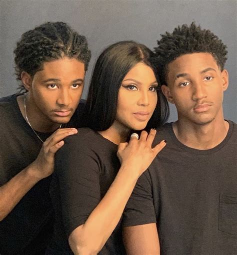 toni braxton age and kids