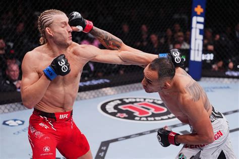 tony ferguson vs paddy pimblett live