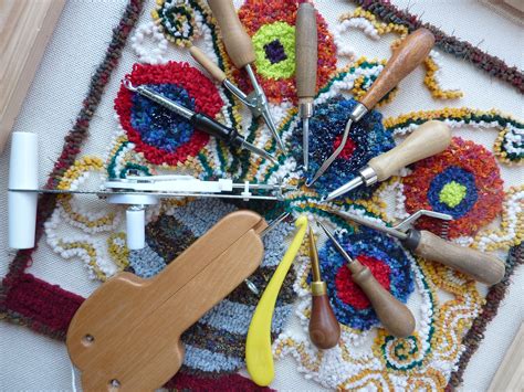 tools needed for rag rug making