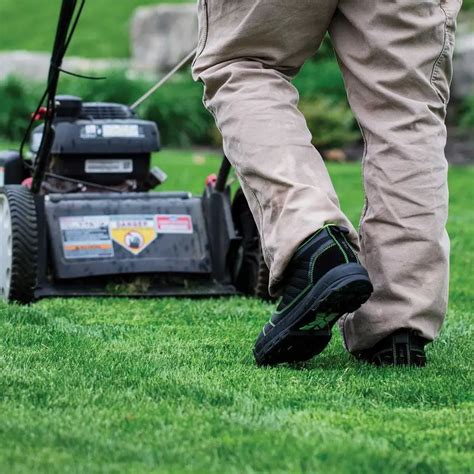 Best Shoes for Mowing Lawn: A Gardener’s Guide 2023