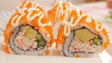 Top 5 sushi rolls with fish eggs