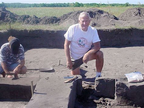 top archaeologist offering personal mentoring