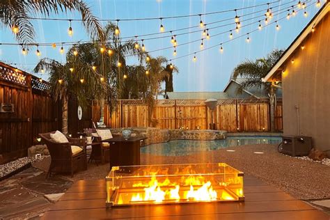 top brentwood ca apartments with pool