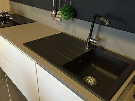 Top Cucina In Fragranite