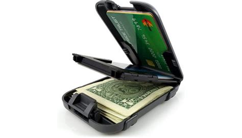 Top Hard Case Wallets