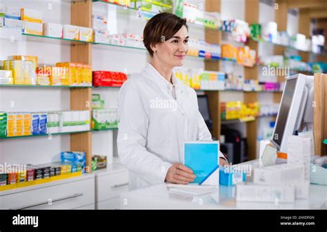 top pharmacist offering accounting tips