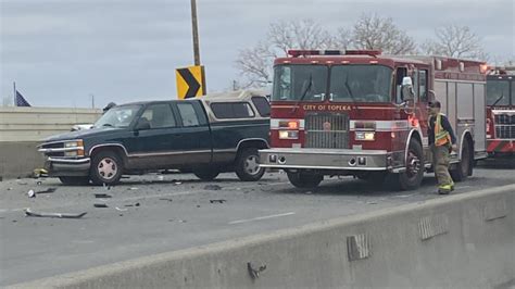 topeka ks car accident