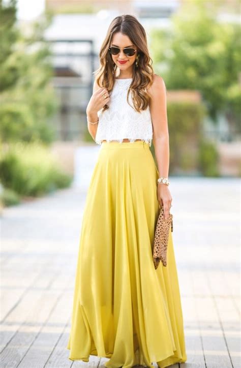 What Type of Tops to Wear with Long Skirts Buzz16 Fashion, Modest