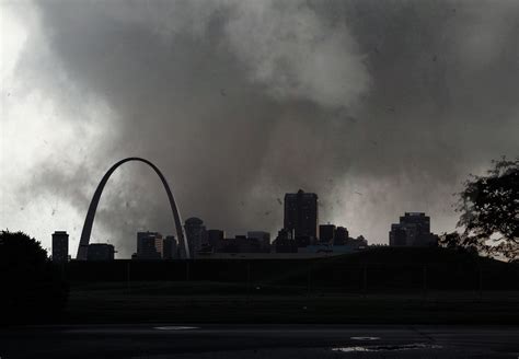 Tornado News St Louis