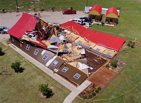 tornado damage in texas today