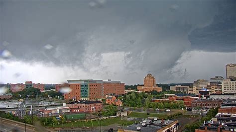 tornado in akron