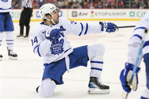 toronto maple leafs auston matthews contract