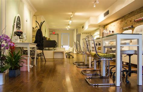 Toronto Nail Salon