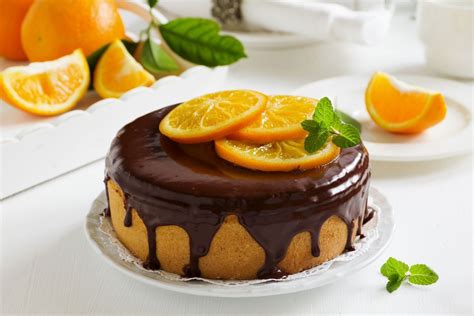 Torta arancia mandorle e amaretti, irresistibile, facile e