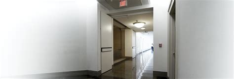 Total Door Cross Corridor